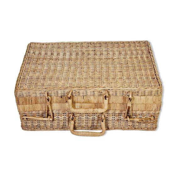 Valise en osier vintage